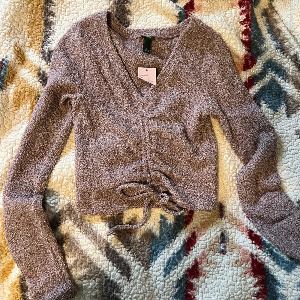Wild fable size s purple crop sweater